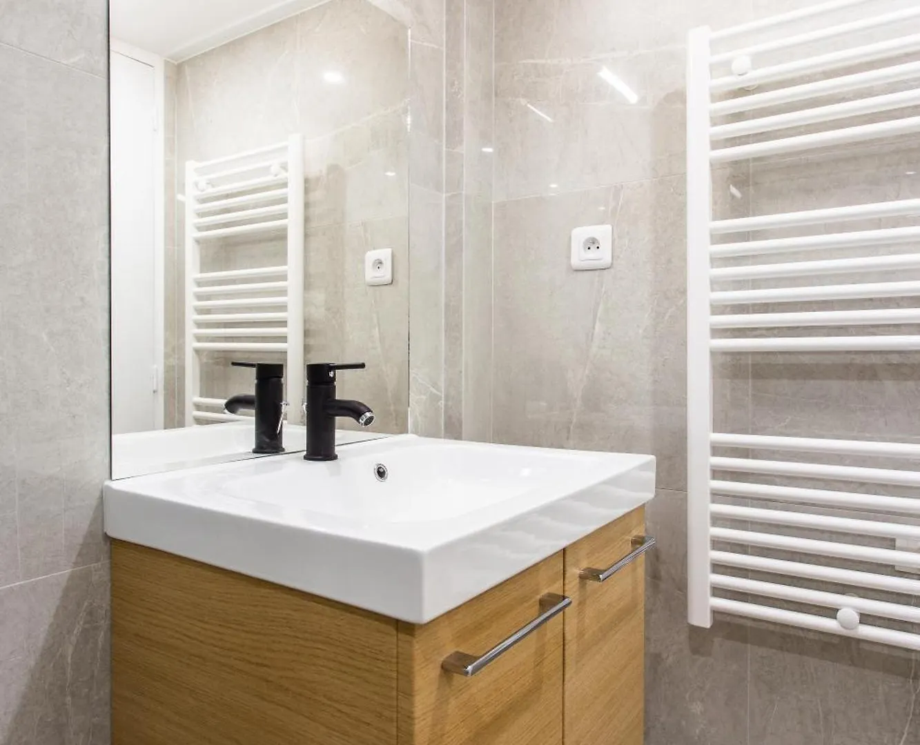 דירה Luxury Loft In *